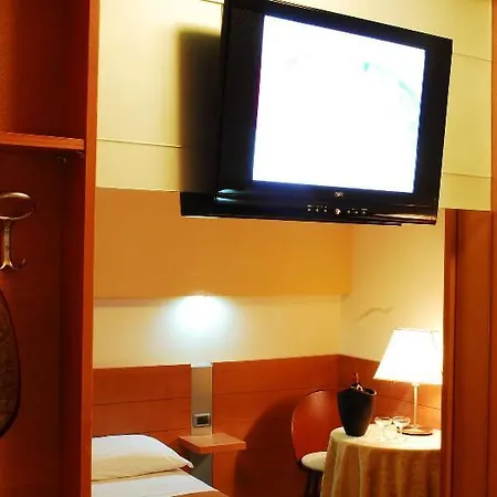 Clubhotel Astor 3*