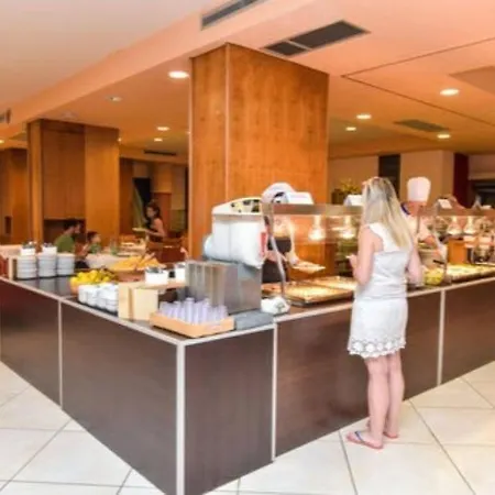 Clubhotel Astor Hotel 3*